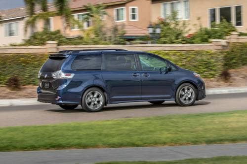 2020 Toyota Sienna SE Premium 8-Passenger Passenger Minivan Exterior
