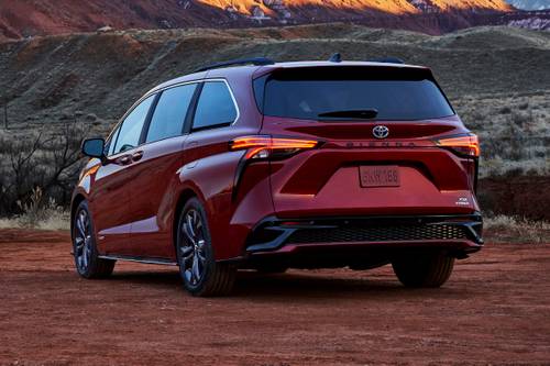 2021 Toyota Sienna XSE 7-Passenger Passenger Minivan Exterior