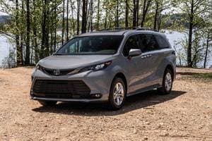 2023 Toyota Sienna Value - What's it Worth? | Edmunds