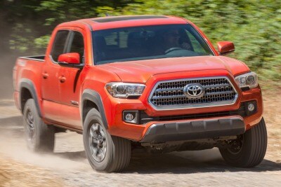 2016 Toyota Tacoma Double Cab Review Edmunds 2016 Toyota Tacoma Trd Off Road Crew Cab Pickup Exterior Shown