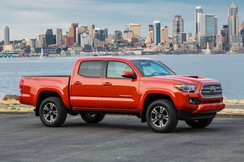 2017 Toyota Pictures 223 Photos Edmunds