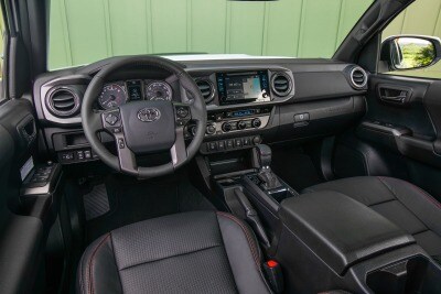 2018 Toyota Tacoma Pictures 226 Photos Edmunds 2018 Toyota Tacoma Trd Pro Crew Cab Pickup Dashboard