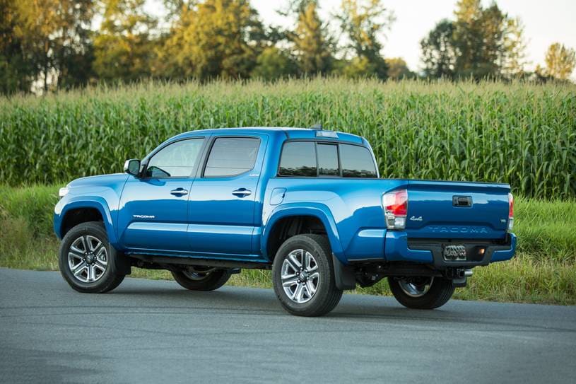 2019 Toyota Pictures 197 Photos Edmunds