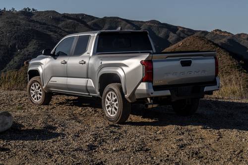 2025 Toyota Tacoma SR5 Crew Cab Pickup Exterior