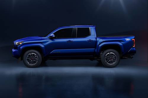 2025 Toyota Tacoma TRD Sport Crew Cab Pickup Profile
