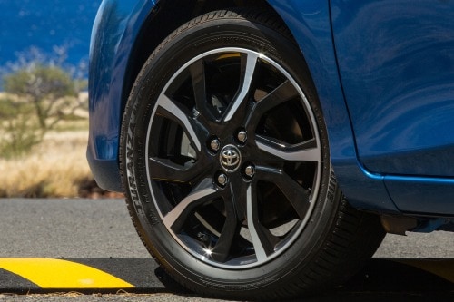2015 Toyota Yaris SE 4dr Hatchback Wheel