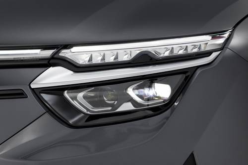 2023 VinFast VF 8 City Edition PLUS 4dr SUV Headlamp Detail