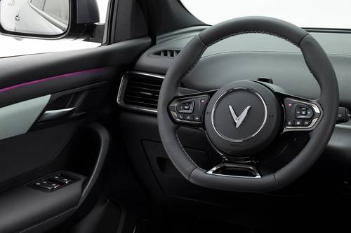 2023 VinFast VF 8 City Edition PLUS 4dr SUV Steering Wheel Detail