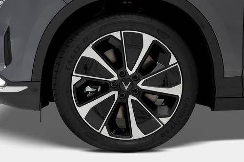 2023 VinFast VF 8 City Edition PLUS 4dr SUV Wheel