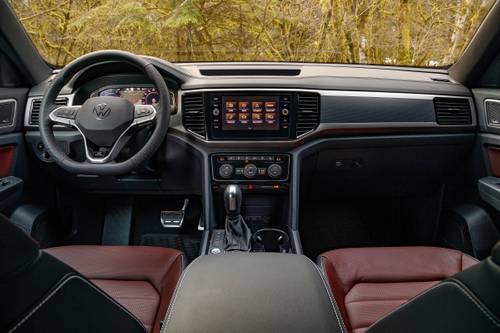 2021 Volkswagen Atlas Cross Sport V6 SEL Premium R-Line 4MOTION 4dr SUV Dashboard Shown