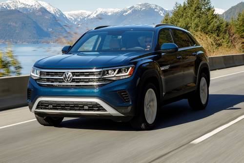 SE 4dr SUV (2.0L 4cyl Turbo 8A) SE 4dr SUV (2.0L 4cyl Turbo 8A)