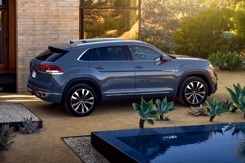 2023 Volkswagen Atlas Cross Sport Pictures 131 Photos Edmunds