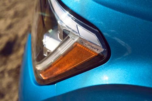 2025 Volkswagen Atlas Cross Sport SEL Premium R-Line 4dr SUV Headlamp Detail
