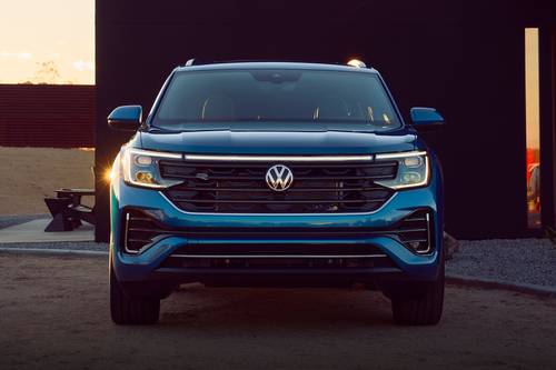 2025 Volkswagen Atlas Cross Sport SEL Premium R-Line 4dr SUV Exterior