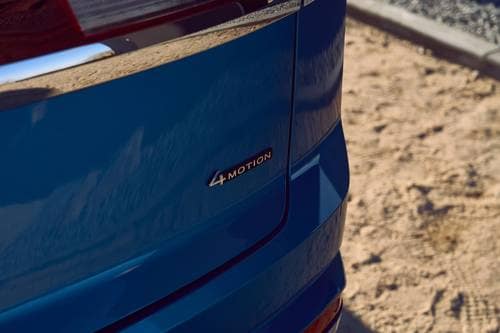 2025 Volkswagen Atlas Cross Sport SEL Premium R-Line 4dr SUV Rear Badge