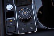 2018 Volkswagen Atlas V6 SEL Premium 4dr SUV Aux Controls