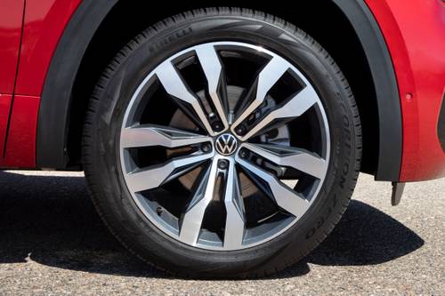 Volkswagen Atlas SEL Premium R-Line 4dr SUV Wheel