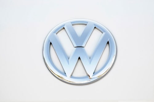 2015 Volkswagen Beetle Convertible R-Line Convertible Front Badge