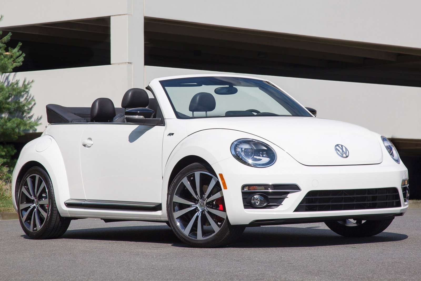 2015 Volkswagen Beetle Convertible Review & Ratings | Edmunds