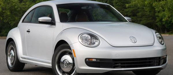 2015 Volkswagen Beetle 1.8T Classic Hatchback