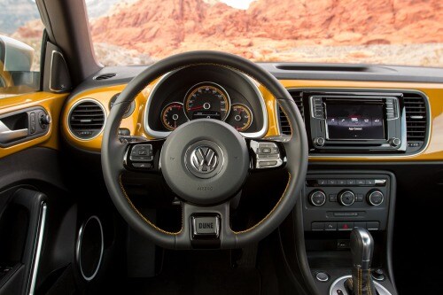 2016 Volkswagen Beetle 1.8T Dune 2dr Hatchback Steering Wheel Detail