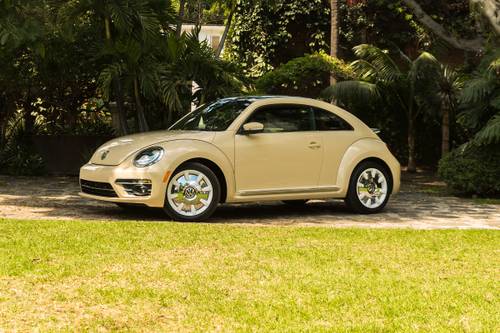 2019 Volkswagen Beetle 2.0T Final Edition SEL 2dr Hatchback Exterior