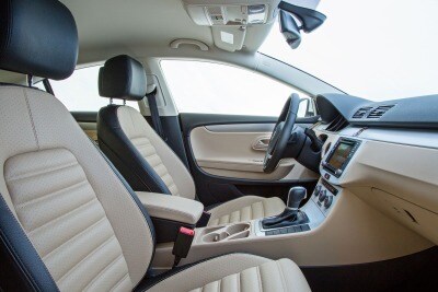 Used 2017 Volkswagen Cc 2 0t Sport Sedan Review Ratings Edmunds 2017 Volkswagen Cc 2 0t R Line Executive Sedan Interior