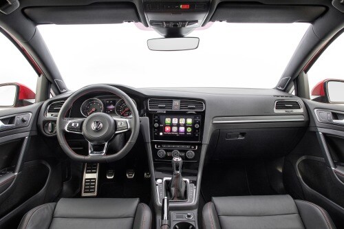 2018 Volkswagen Golf GTI SE 4dr Hatchback Dashboard