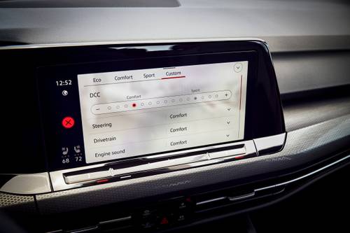 2023 Volkswagen Golf GTI Autobahn 4dr Hatchback Center Console