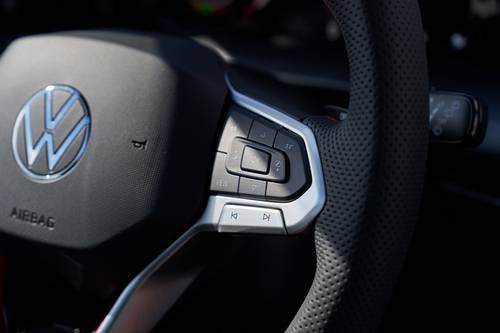 2025 Volkswagen Golf GTI Autobahn 4dr Hatchback Aux Controls