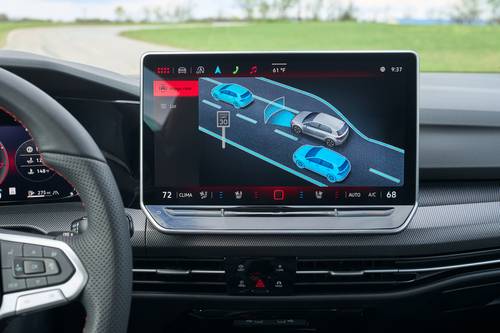 2025 Volkswagen Golf GTI Autobahn 4dr Hatchback Center Console