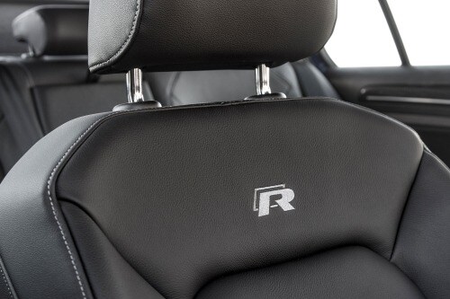 2015 Volkswagen Golf R w/Dynamic Chassis Control and Navigation 4dr Hatchback Interior Detail