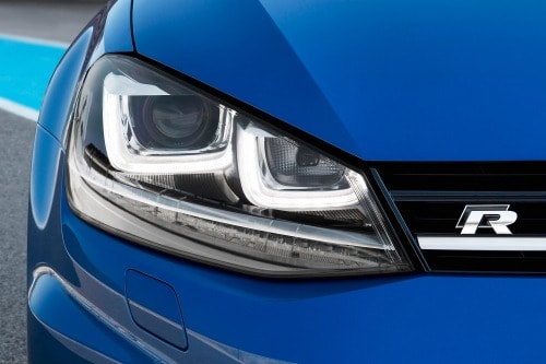 2016 Volkswagen Golf R w/Dynamic Chassis Control and Navigation 4dr Hatchback Headlamp Detail