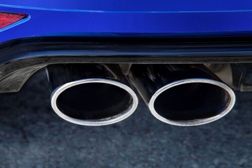 2016 Volkswagen Golf R w/Dynamic Chassis Control and Navigation 4dr Hatchback Exterior Detail