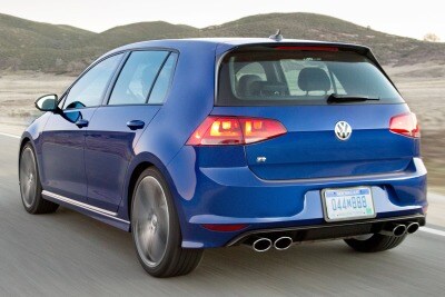 Used 2016 Volkswagen Golf R Base Hatchback Features Specs Edmunds 2016 Volkswagen Golf R W Dynamic Chis Control And Navigation 4dr Hatchback Exterior Shown