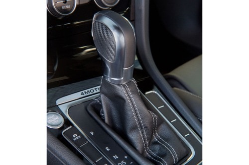 2016 Volkswagen Golf R w/Dynamic Chassis Control and Navigation 4dr Hatchback Shifter
