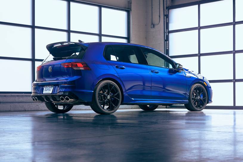 2023 Volkswagen Golf R Pictures - 129 Photos | Edmunds