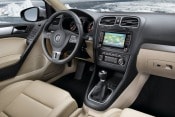 2013 Volkswagen Golf 2.5L PZEV 2dr Hatchback Interior