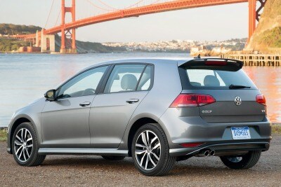 Used 2016 Volkswagen Golf Tsi S Hatchback Review Ratings Edmunds 2016 Volkswagen Golf Tsi Se 4dr Hatchback Exterior