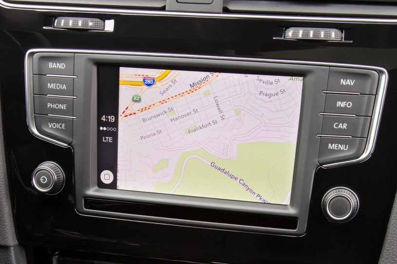 2017 Volkswagen Golf Pictures 46 Photos Edmunds