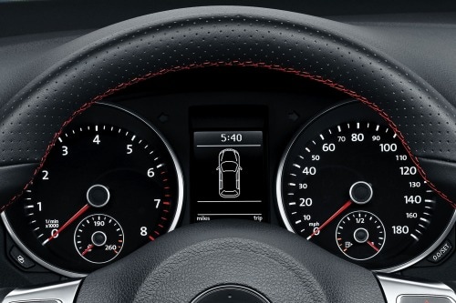 2013 Volkswagen GTI 2dr Hatchback Gauge Cluster