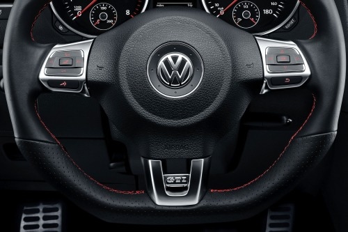 2013 Volkswagen GTI 2dr Hatchback Steering Wheel Detail