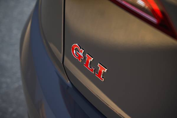 2020 Audi A3 Sedan Vs 2020 Volkswagen Jetta Gli