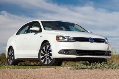 2017 Volkswagen Jetta Hybrid Sedan Review Edmunds 2017 Volkswagen Jetta Hybrid Sel Premium Sedan Exterior