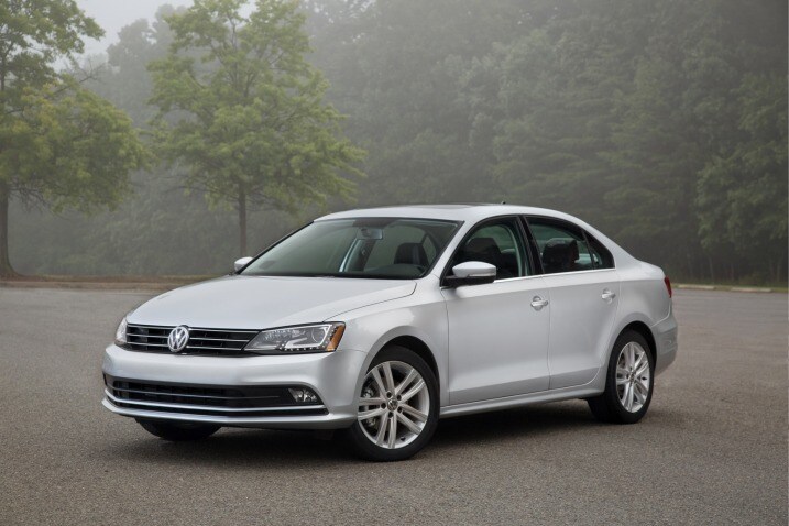 Consumers Face Wait For 2016 Volkswagen Sel Models Edmunds Consumers Face Wait For 2016 Volkswagen Sel Models