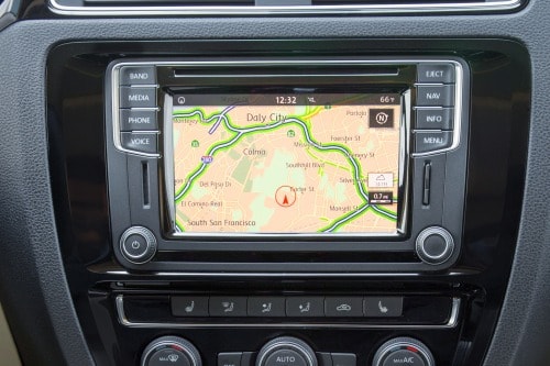 2016 Volkswagen Jetta 1.8T SEL Premium Sedan Navigation System