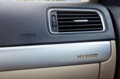 2016 Volkswagen Jetta Hybrid SEL Premium Sedan Interior Detail