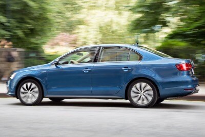 Used 2016 Volkswagen Jetta Hybrid Sel Premium Review Ratings Edmunds 2016 Volkswagen Jetta Sedan Exterior 2017 Model Shown