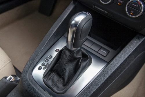 2016 Volkswagen Jetta Hybrid SEL Premium Sedan Shifter