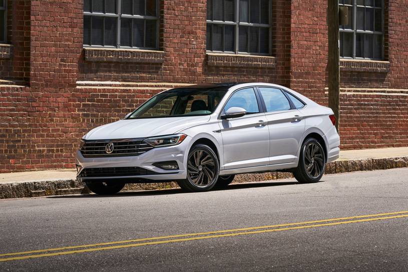 2021 Volkswagen Jetta Pictures - 94 Photos | Edmunds